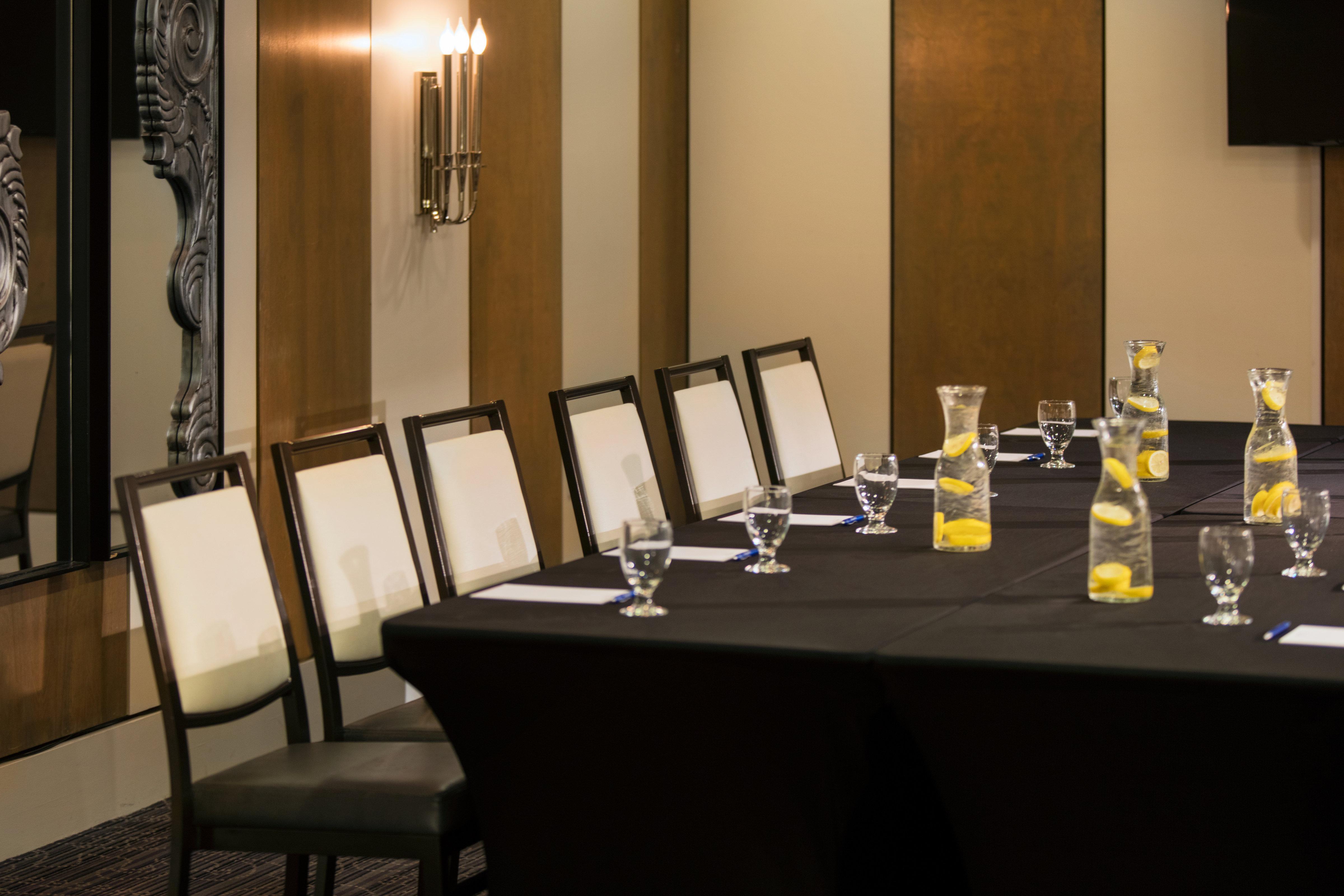 Kimpton George Hotel By Ihg Washington Bagian luar foto