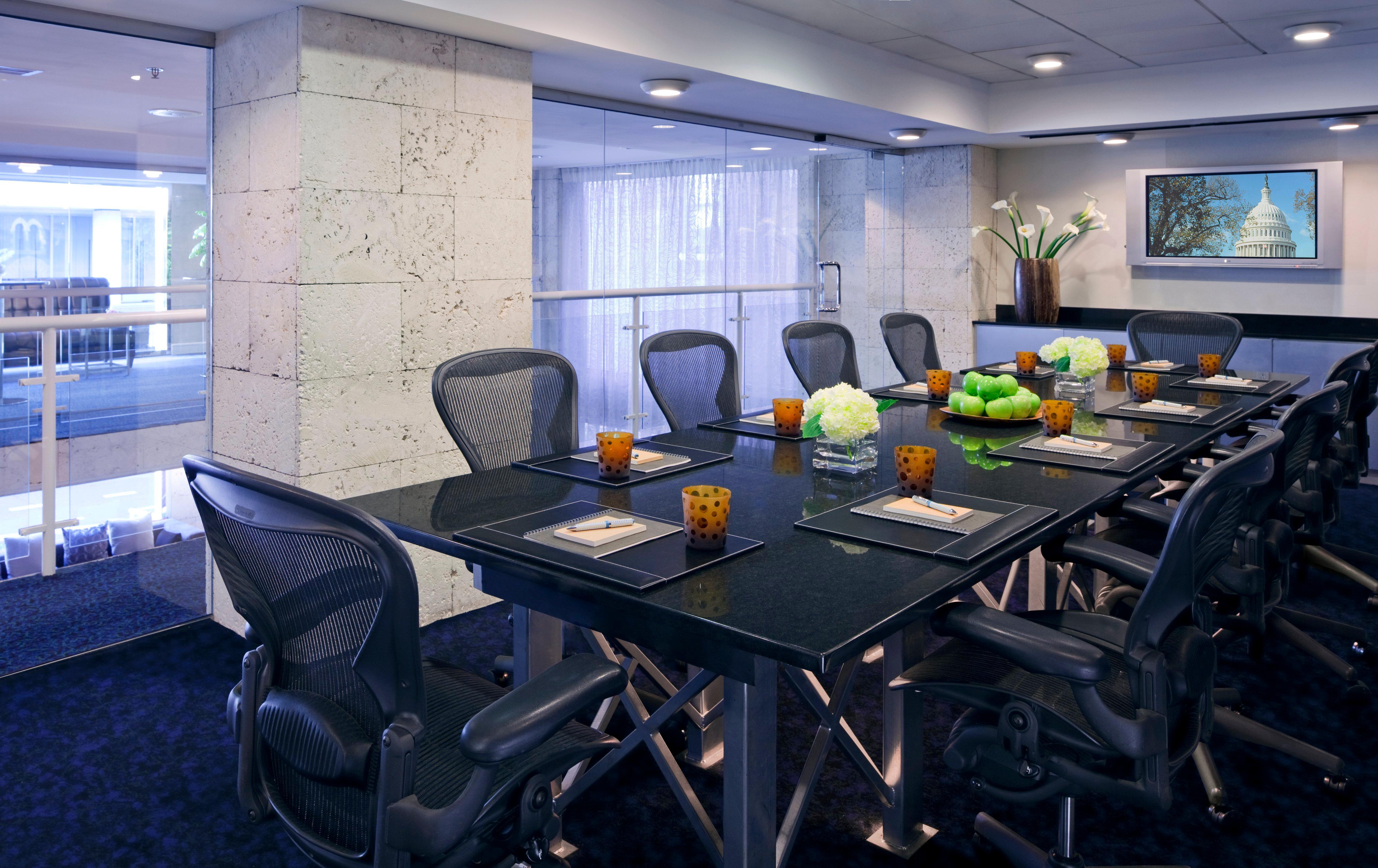 Kimpton George Hotel By Ihg Washington Bagian luar foto